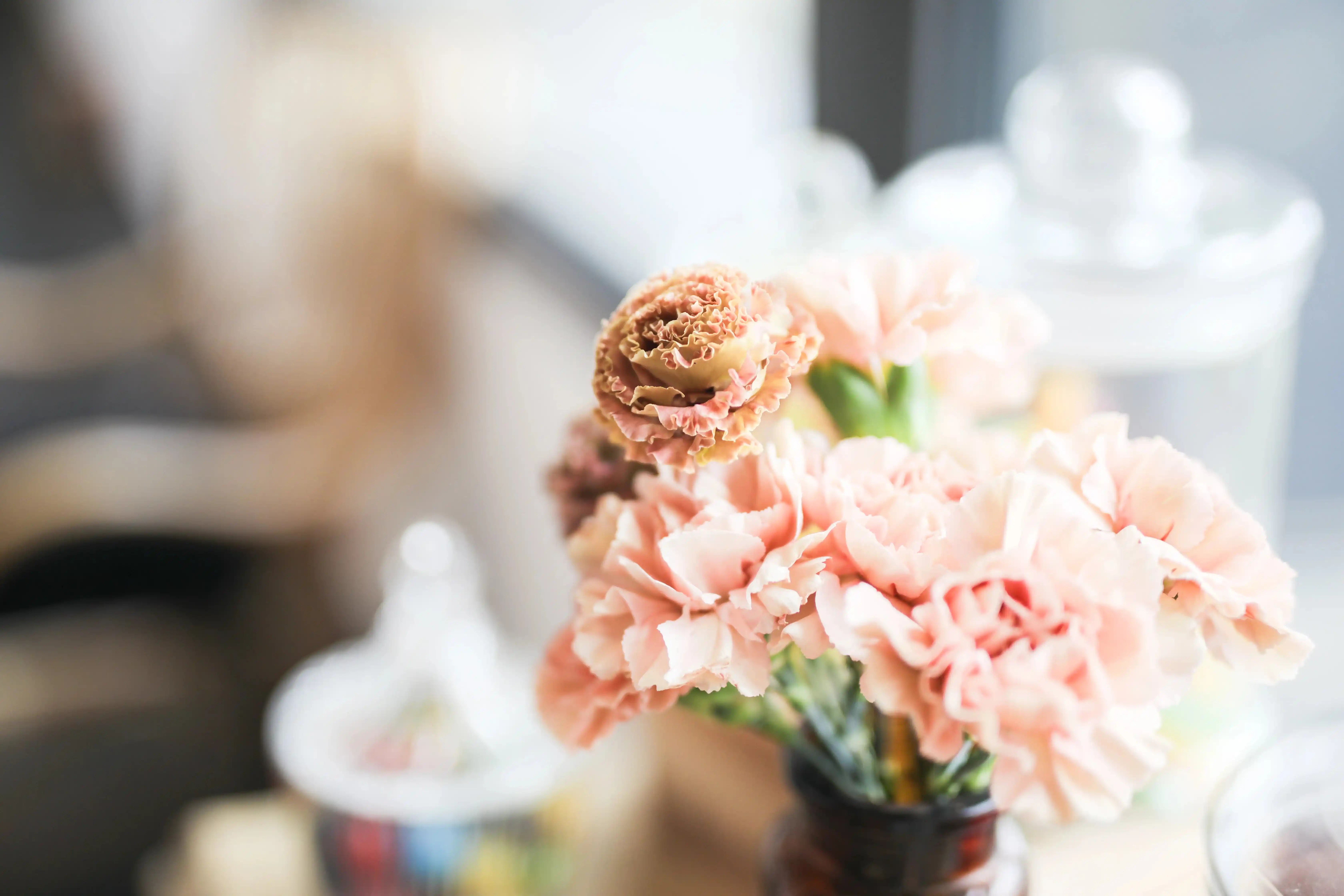 Émilie LARI - Photographe - emiliephotographe83_mariage - 83 - VAR - PACA - Le Beausset - Côtes d’Azur - Provence - Bouches du Rhone - France - Reportage Mariage. Photographie Sainte Beaume - Domaine de Saint Ser - Puyloubier - Bouches du Rhone - Fine art. Décoration Florale - Message - Livre d'or - Fleurs